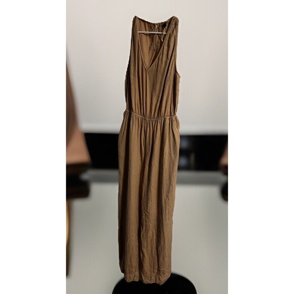 Universal Thread Women's Sleeveless Jumpsuit Tan, Size XL, Open Back, V-Neck - Picture 1 of 10